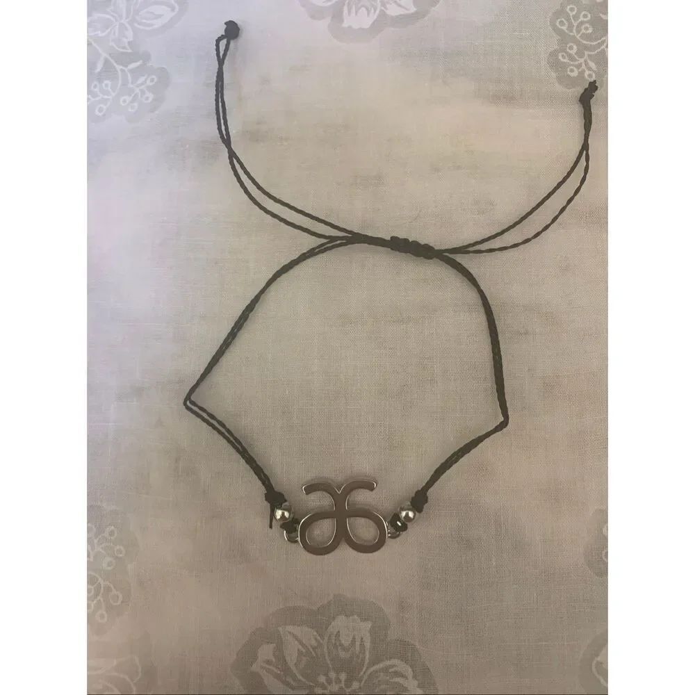 Arbonne Silver Black Bracelet #cosmetics loyalty #lariat bracelet